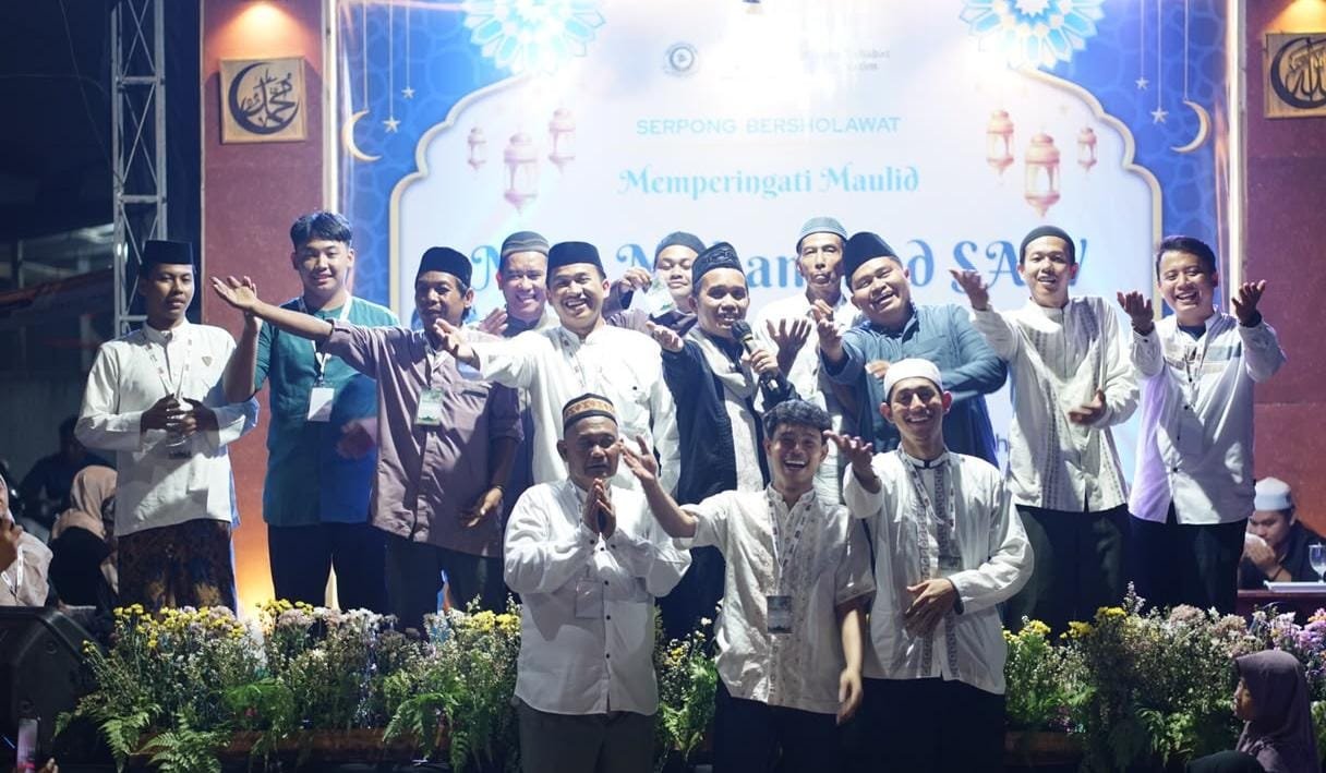 Pemuda Ngahiji Tangerang Selatan menggelar Festival Qasidah Majelis Taklim dan Marawis tingkat Sekolah Dasar (SD) dalam rangka memperingati Maulid Nabi Muhammad SAW 1448 Hijriah. Kegiatan ini menjadi upaya mempererat silaturahmi masyarakat sekaligus menge